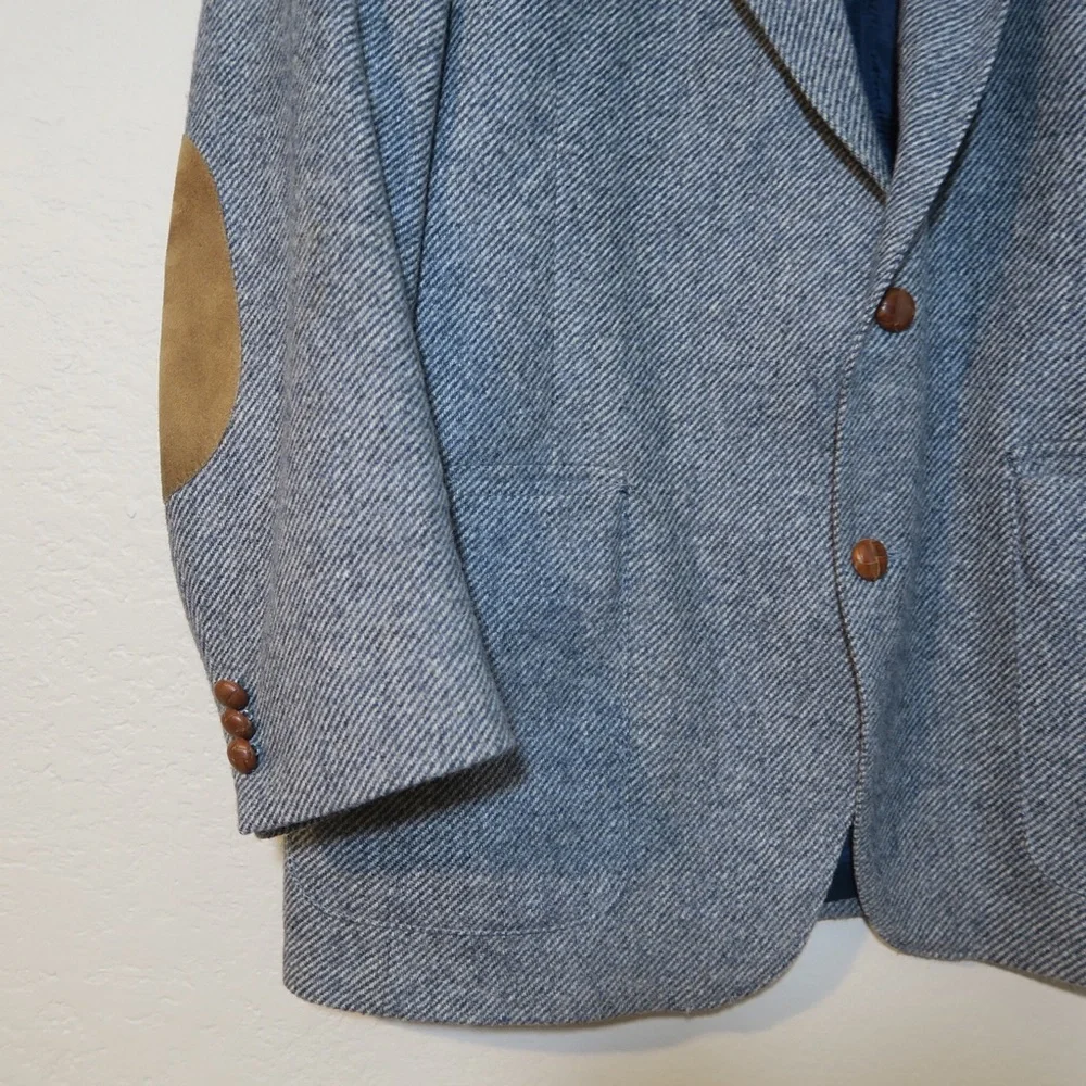 WFF Wool Sport Coat Blazer Herringbone Tweed 2 Button Gray Elbow Patches‎